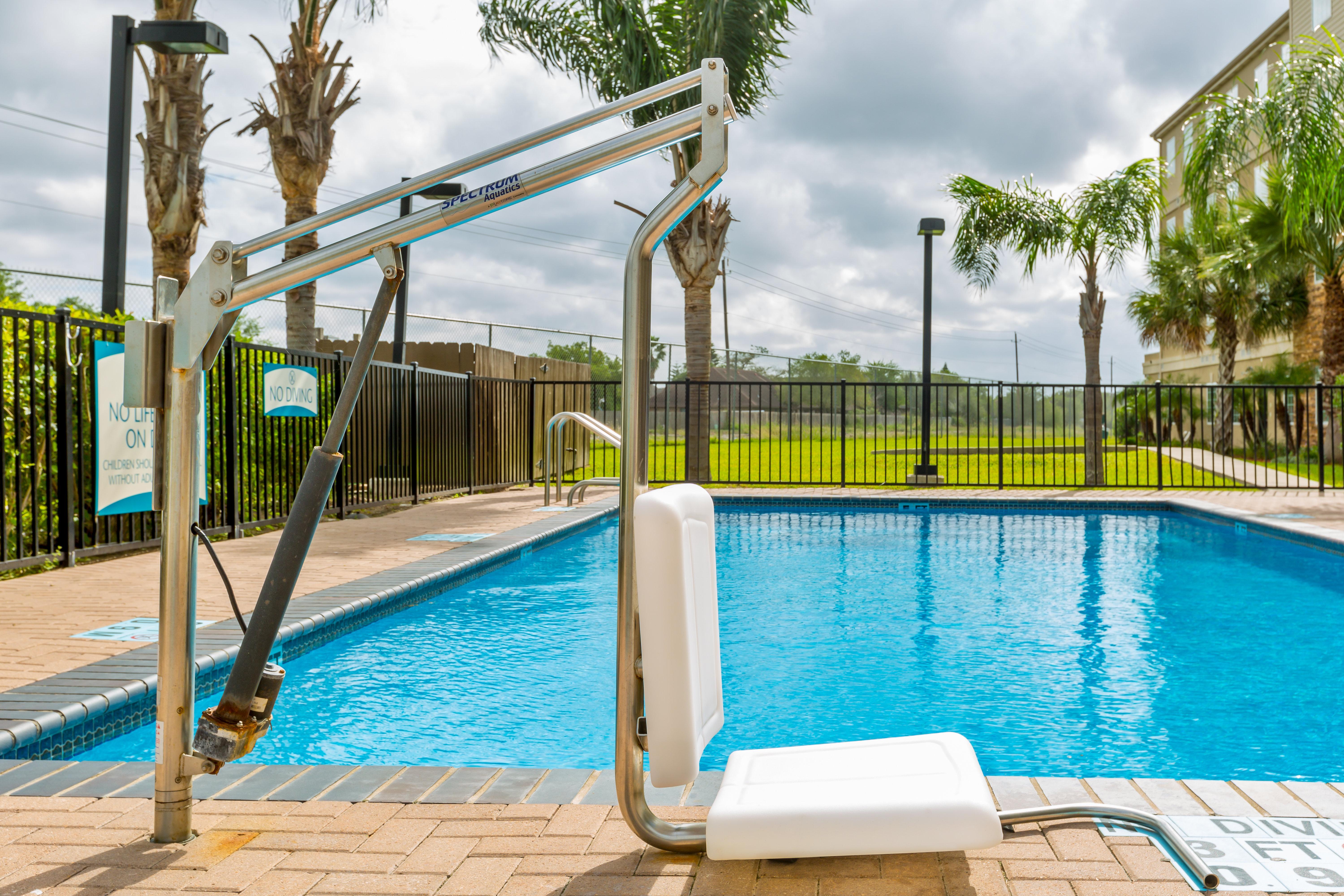 Staybridge Suites - Brownsville By Ihg Extérieur photo